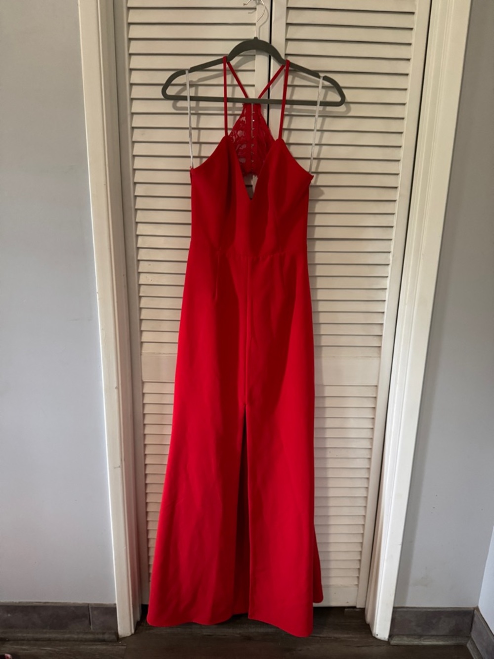 Lovers + Friends Red Lace-Back formal Dress